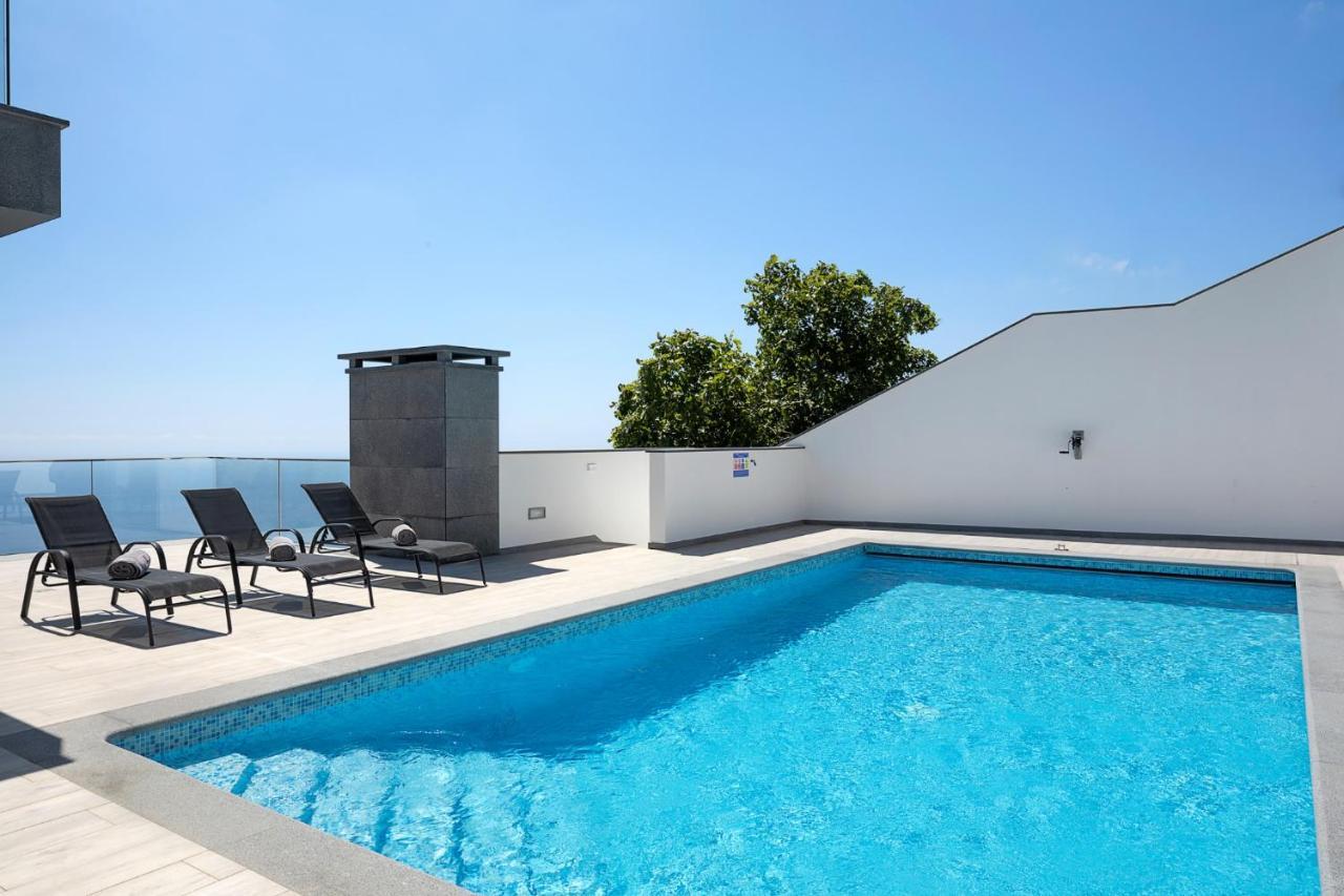 Skyfall Villa Arco da Calheta  Exterior photo